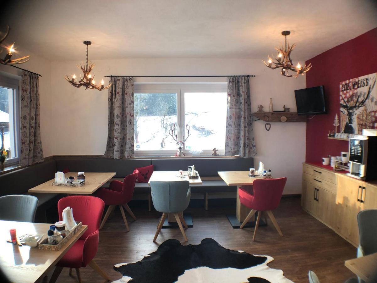 Berghof Haselsberger Otel Sankt Johann in Tirol Dış mekan fotoğraf