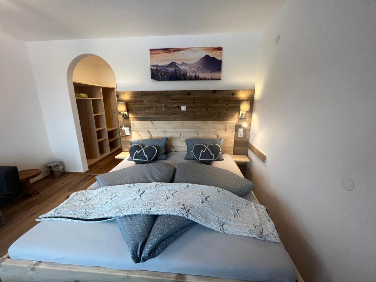Berghof Haselsberger Otel Sankt Johann in Tirol Dış mekan fotoğraf